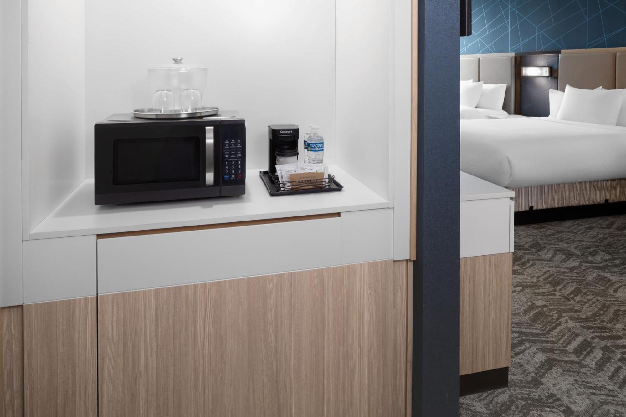 Springhill Suites By Marriott Raleigh 加纳 外观 照片