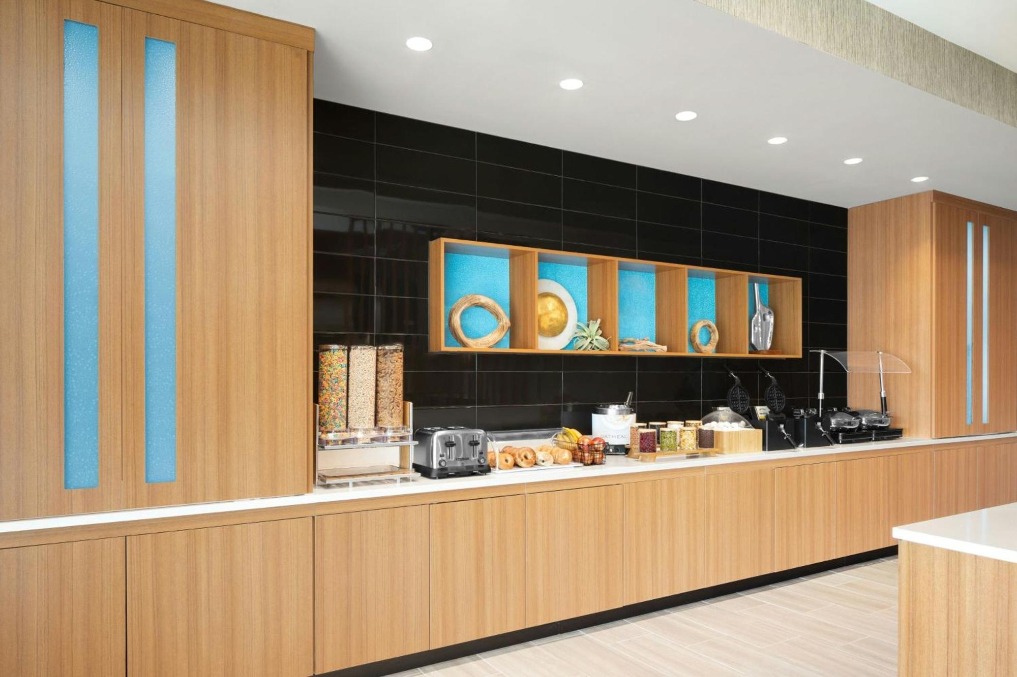 Springhill Suites By Marriott Raleigh 加纳 外观 照片